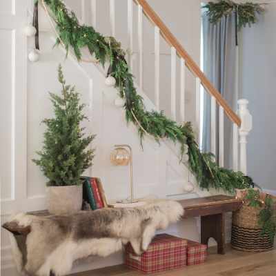antique holiday look of designer home